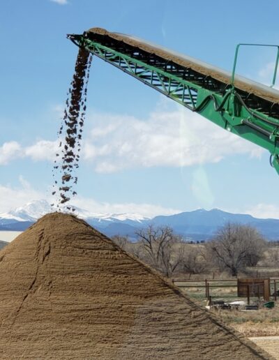 Asphalt Specialties produces a wide variety of high-quality aggregates for both functional commercial and residential aesthetic applications.
