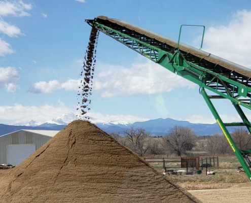 Asphalt Specialties produces a wide variety of high-quality aggregates for both functional commercial and residential aesthetic applications. Asphalt Specialties produces a wide variety of high-quality aggregates for both functional commercial and residential aesthetic applications.